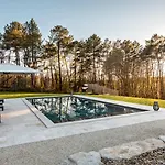 Domaine Le Rucher Des Combes فندق مبيت وإفطار 3*