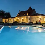 فندق مبيت وإفطار Domaine Le Rucher Des Combes 3*