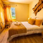 فندق مبيت وإفطار Domaine Le Rucher Des Combes Fleurac (Dordogne)