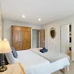 فندق مبيت وإفطار Domaine Le Rucher Des Combes Fleurac (Dordogne)
