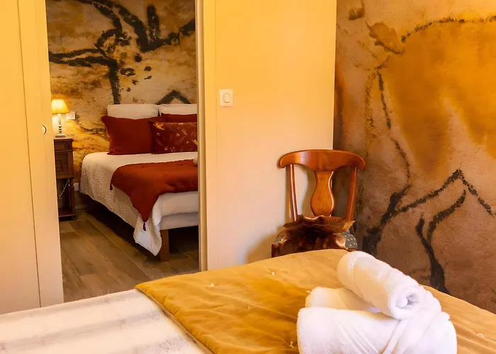 Bed and Breakfast Domaine Le Rucher Des Combes